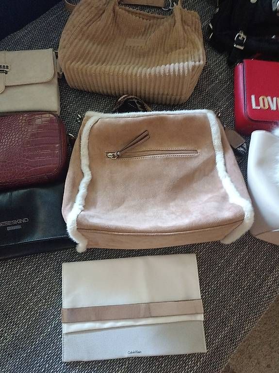 Taschen für Damen: Handtaschen Set 9-teilig – Gebraucht aus Widnau von stch79 3