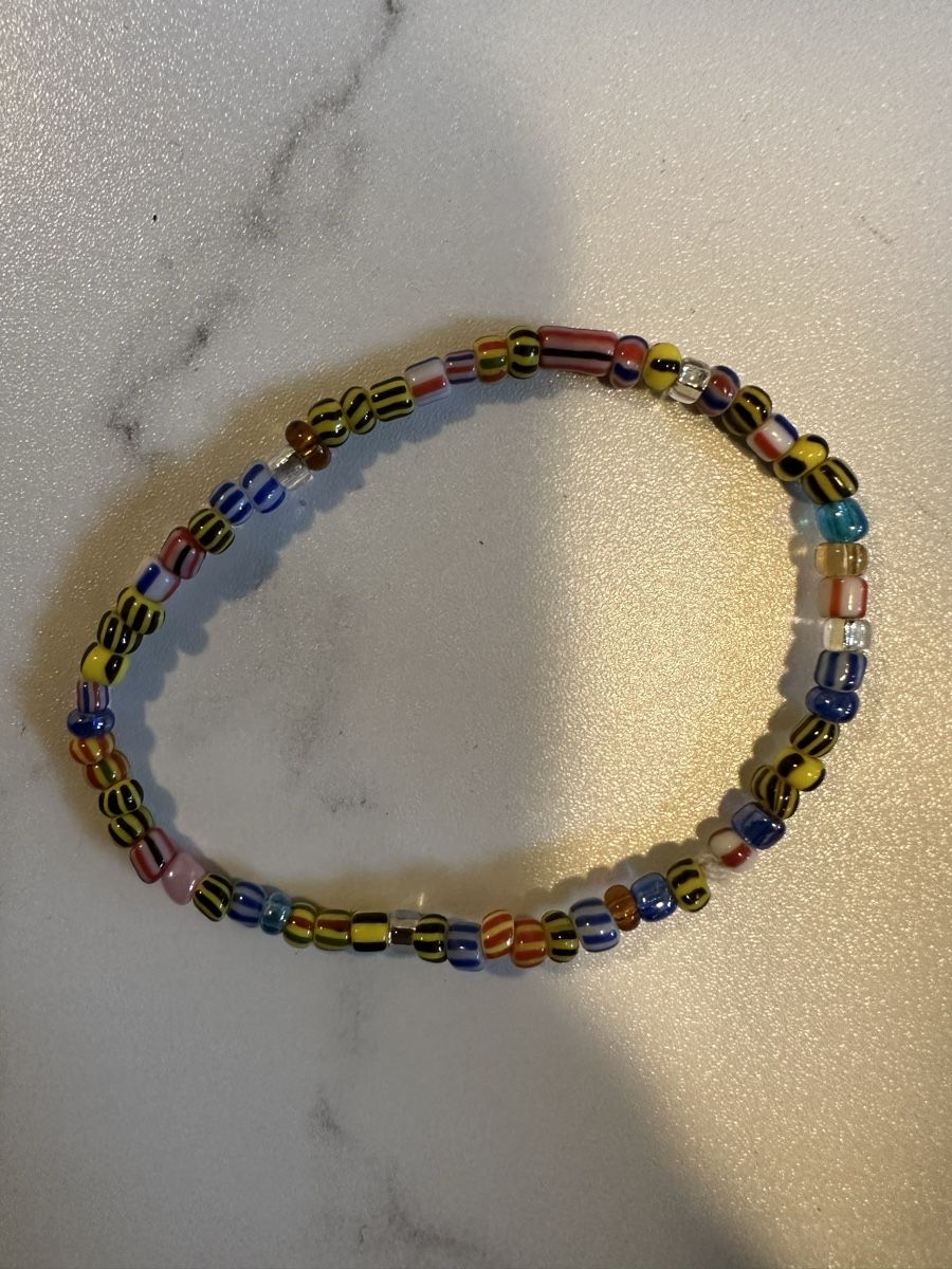 Bracciali & Braccialetti: Handgemachte Armbänder – Nuovo e nell'imballaggio originale da Biel/Bienne venduto da COINCECILE 1