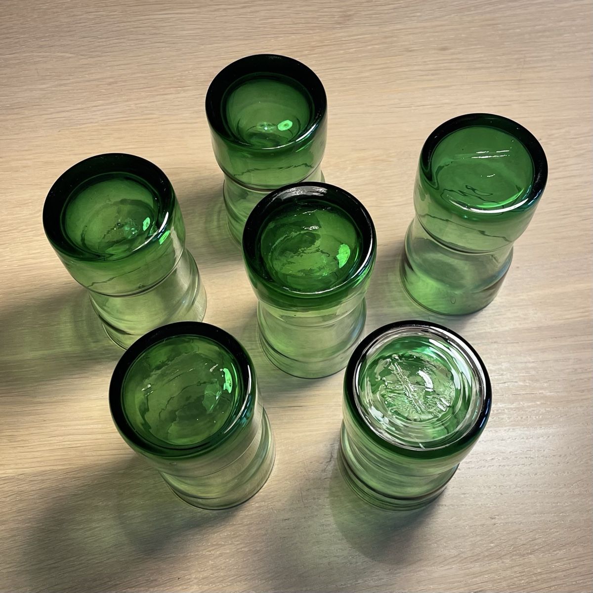 Bicchieri: 10 Gläser•Vetro verde di Empoli – Usato da Winterthur venduto da gutDingmint 2