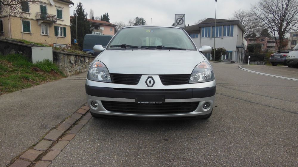 Renault Clio 1.4 16V