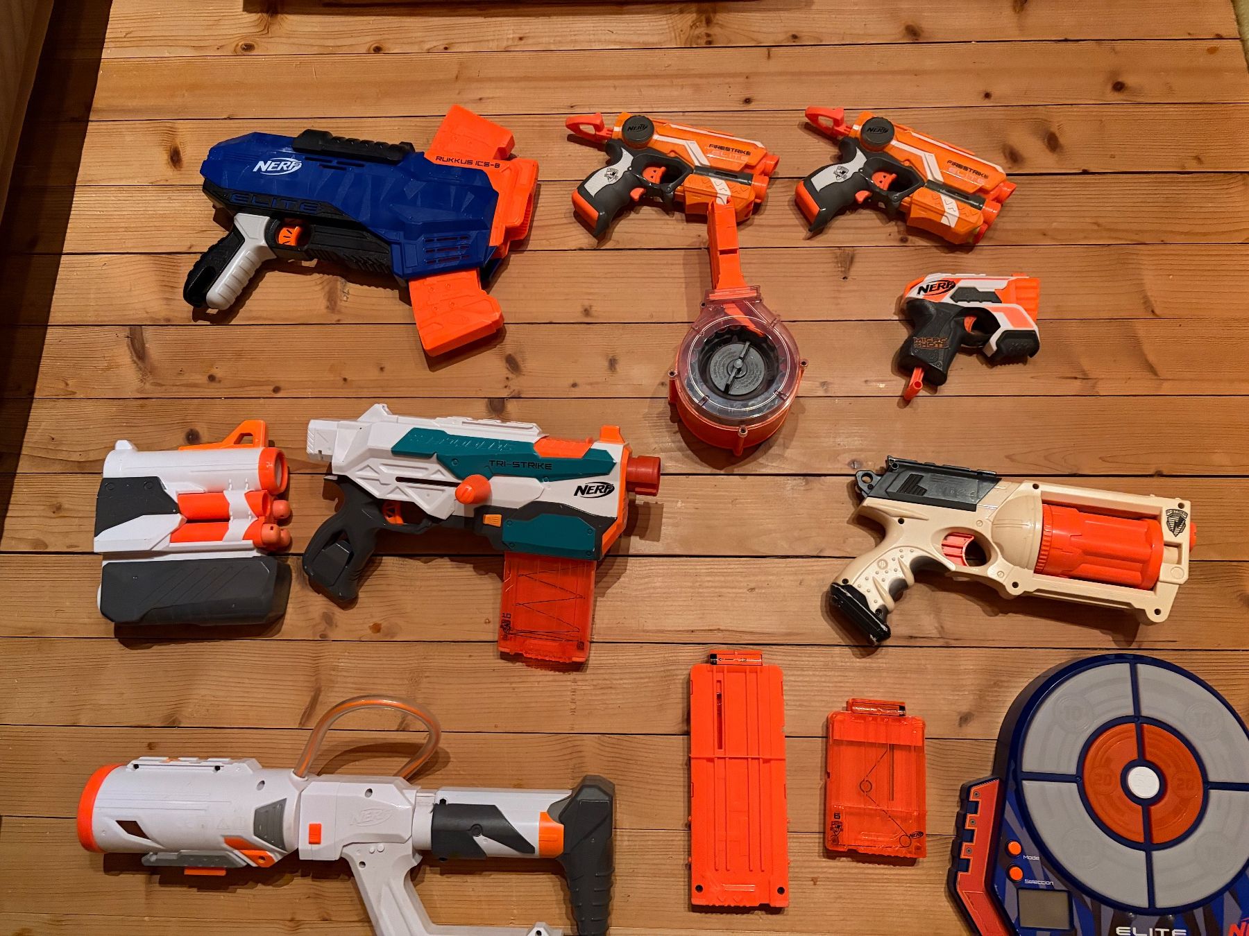Nerf Spielzeuge: Nerf Sammlung – Gebraucht aus Silenen von lev_w5hp