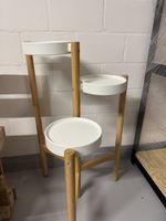 Ikea - Pflanzenständer aus Holz/Kunststoff 