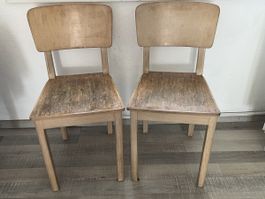 2 chaises vintage