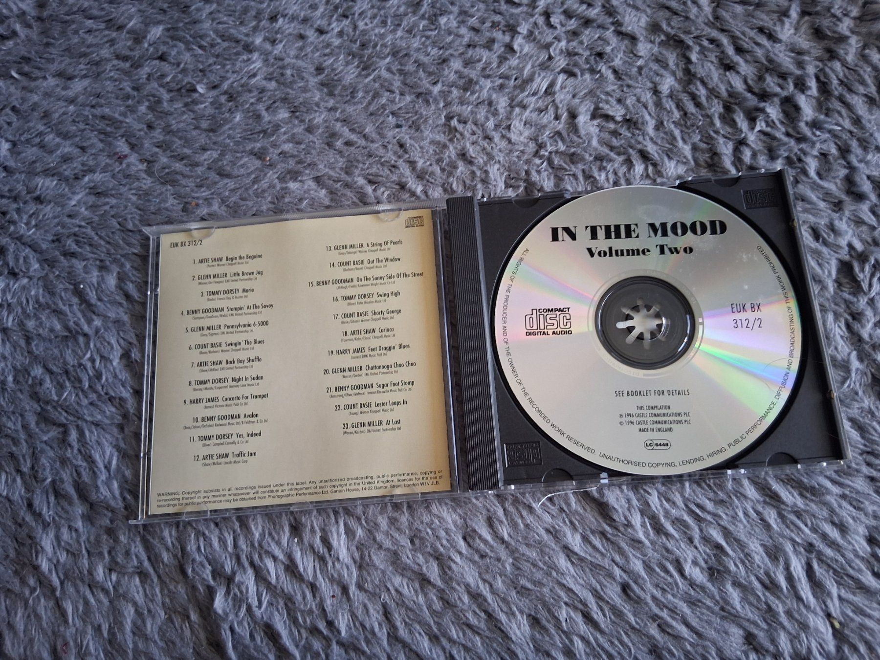CD: IN THE MOODS   VOLUME TWO    CD – Usato da Wetzikon ZH venduto da Ramones01 2