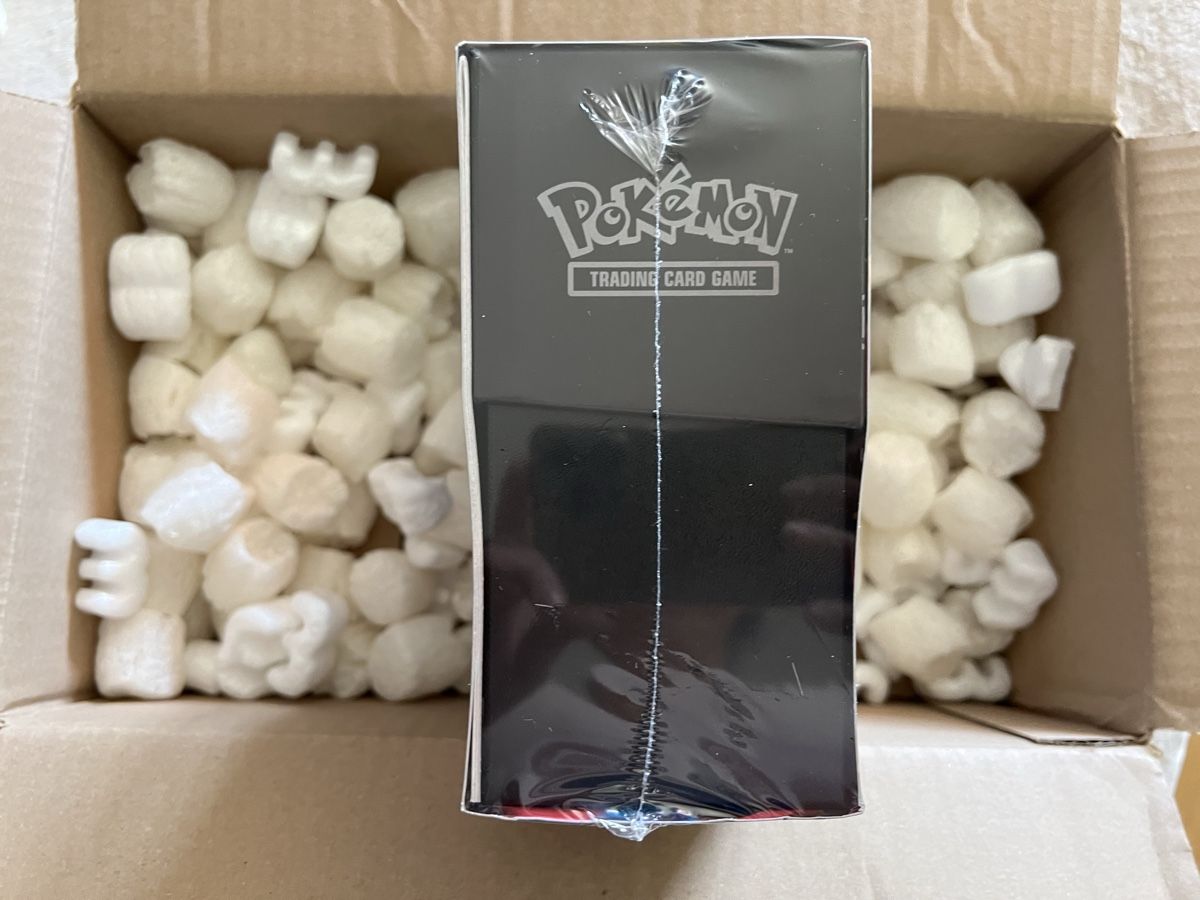 Pokémon Sammelbilder & Trading cards: Pokemon Elite Trainer Box Mega Evolution Pitch Black NEU! EN – Neu und originalverpackt aus Basel von JankaHavran 3