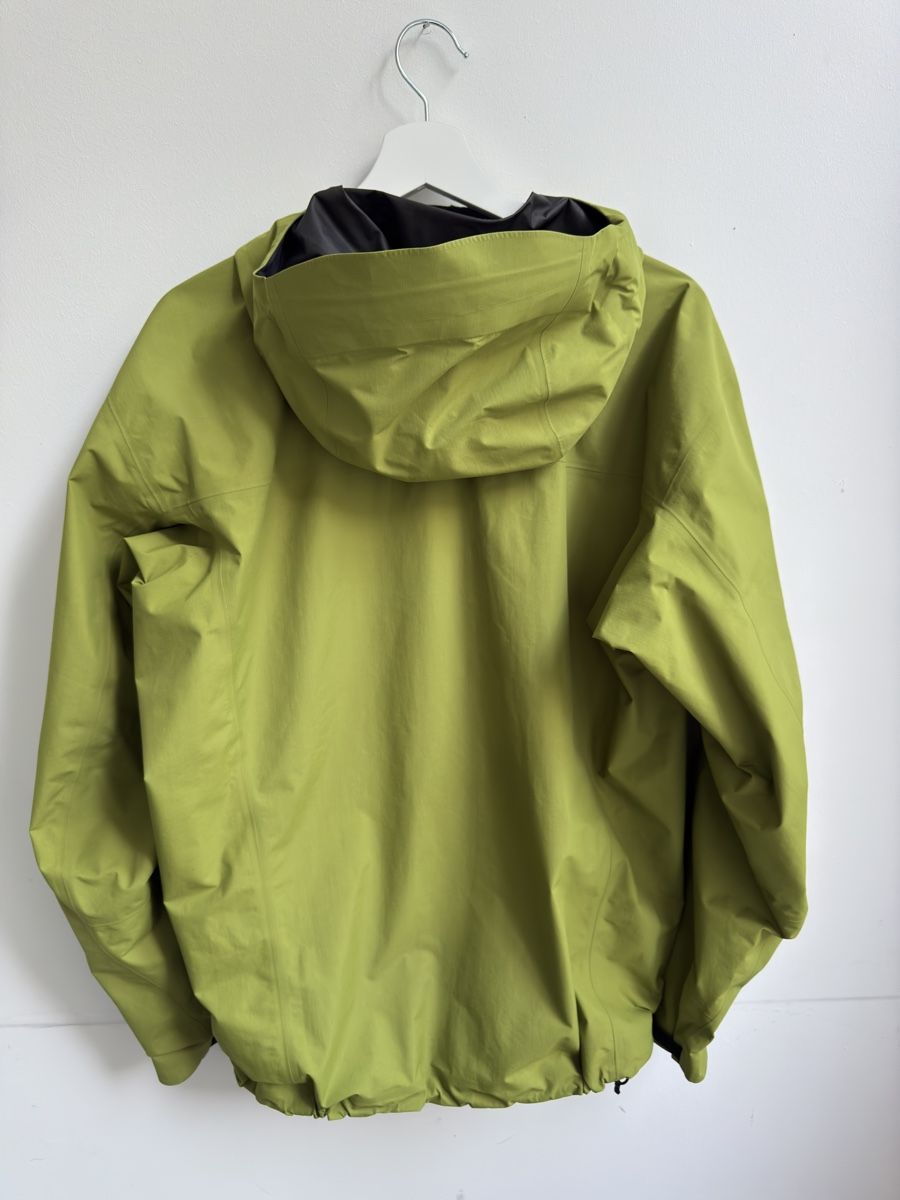 Arcteryx Giacche: Arcteryx Beta Jacket – Usato da Basel venduto da gaxmartmann0 1
