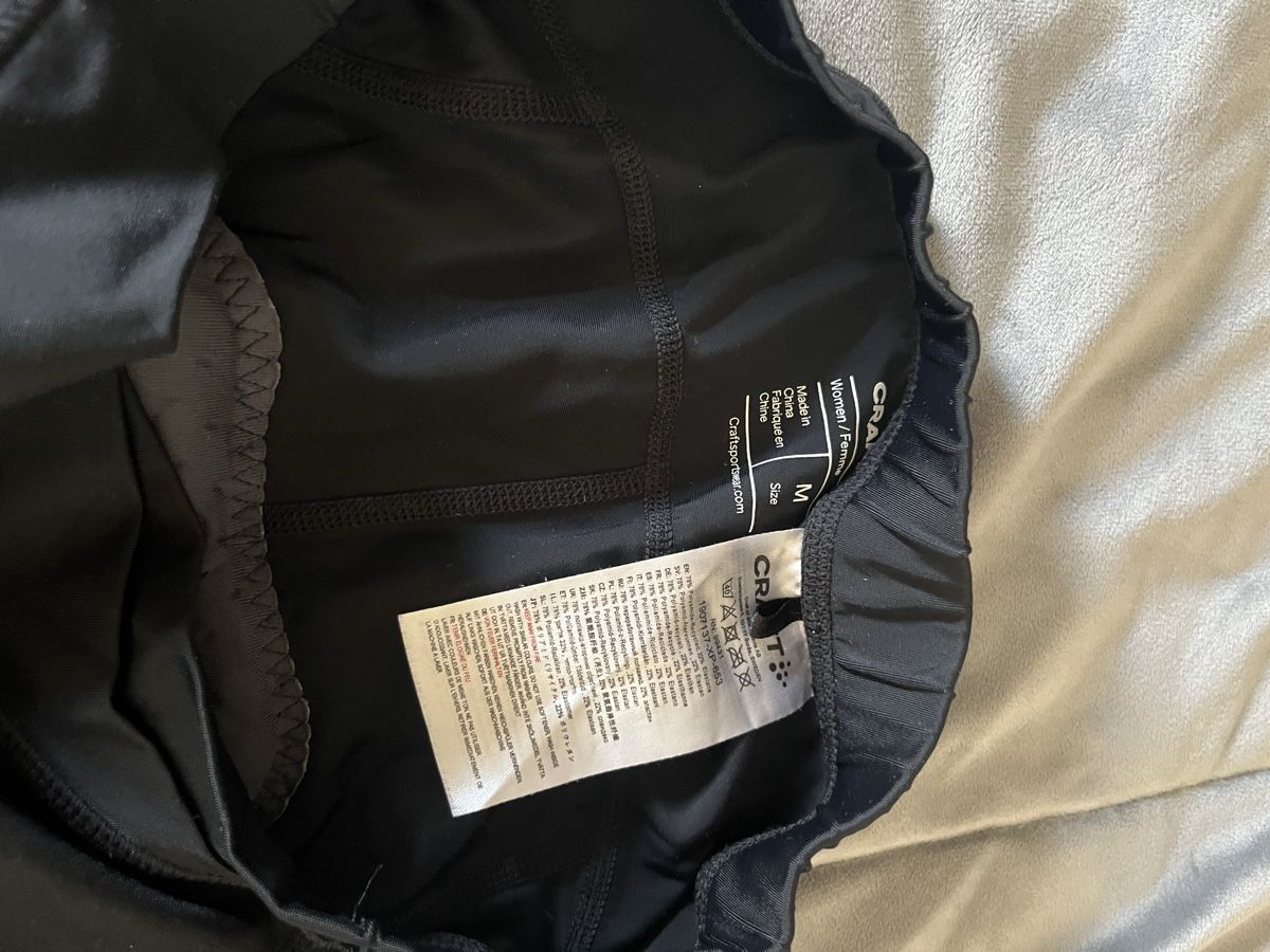 Craft Pantaloni: Short de vélo – Usato da Montsevelier venduto da Duna2210 3