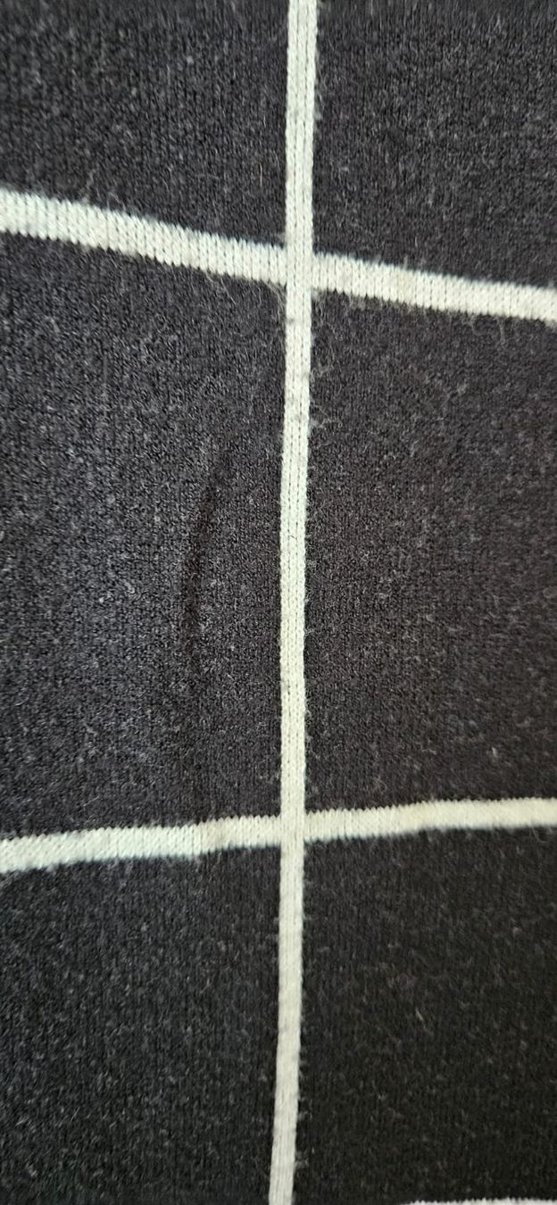 Maglioni & Felpe: Strick-Rollkragen-Pullover Schwarz/Weiss, Gr. 44/46 – Usato da Zweidlen venduto da Shubli 3