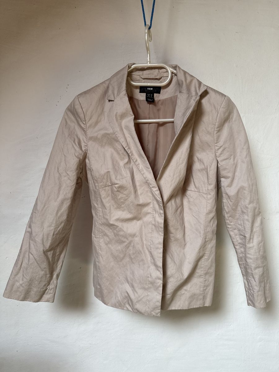 H&M Giacche: H&M Damen Blazer, Grösse 34/36, beige-hellrosa – Usato da Bonaduz venduto da Ppippi