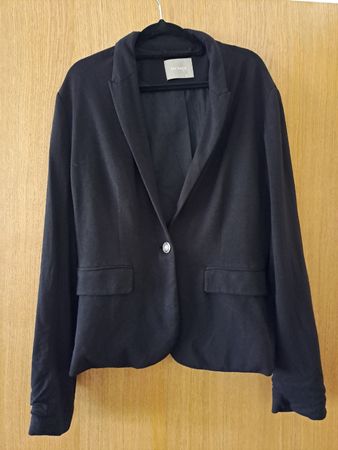 Schwarzer Blazer von Orsay, Grösse 42/44