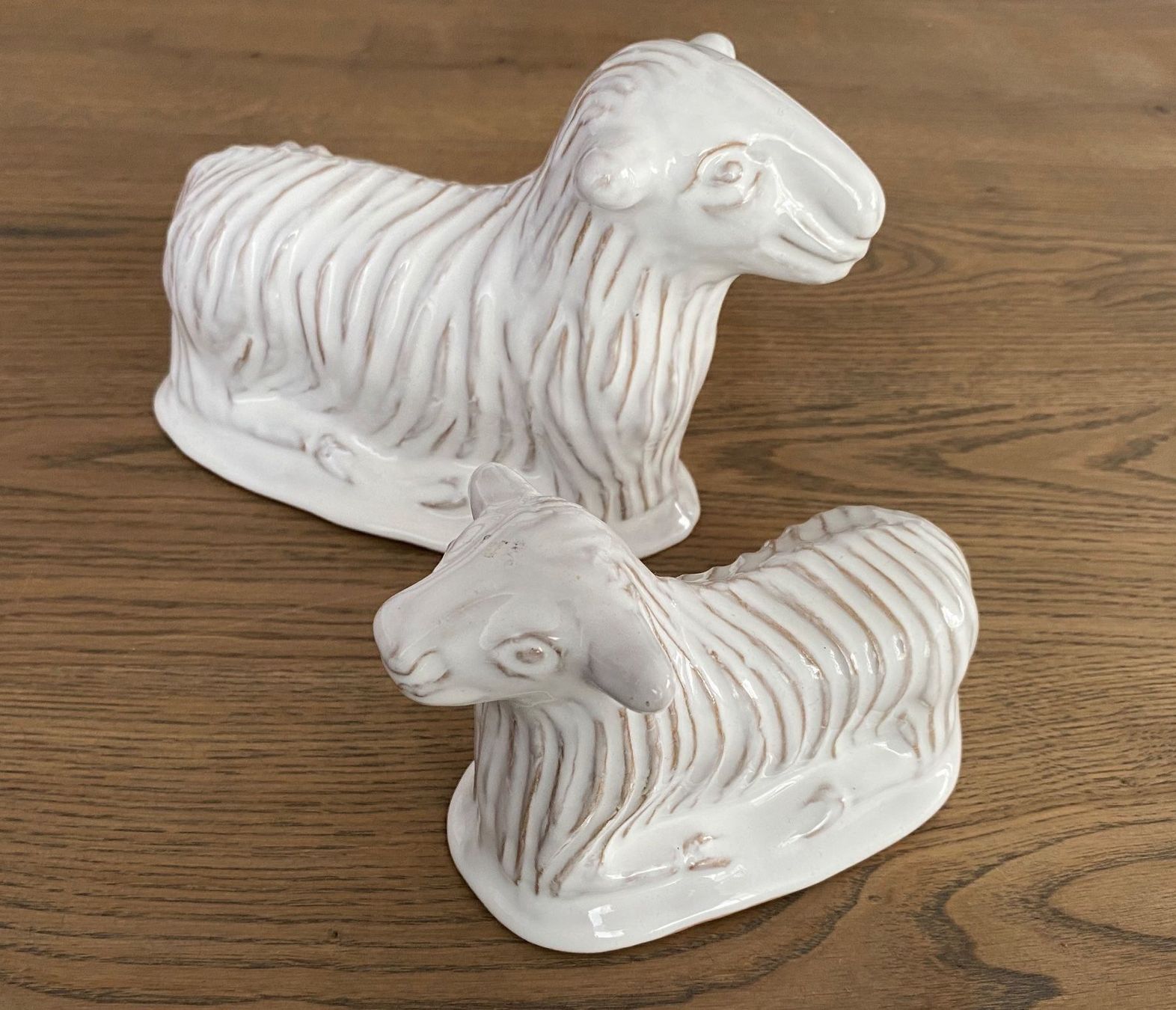 Statuette: 2 Deko Schafe Lamm Oster Deko – Usato da Rickenbach b. Wil venduto da sunneschii_ 1