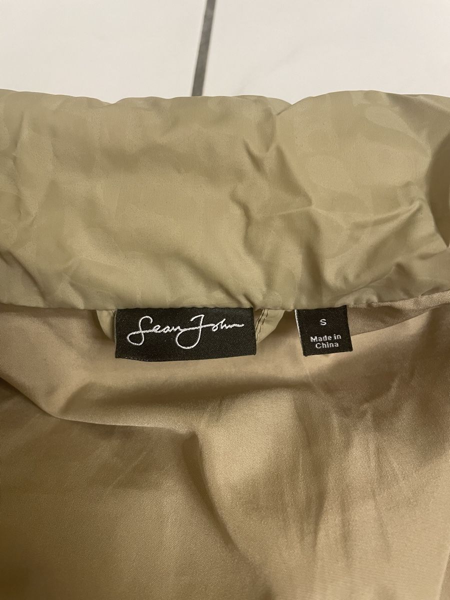 Sean John Giacche: Sean John Monogram Logo Puffer Jacke – Usato da Nunningen venduto da nhenzi 1