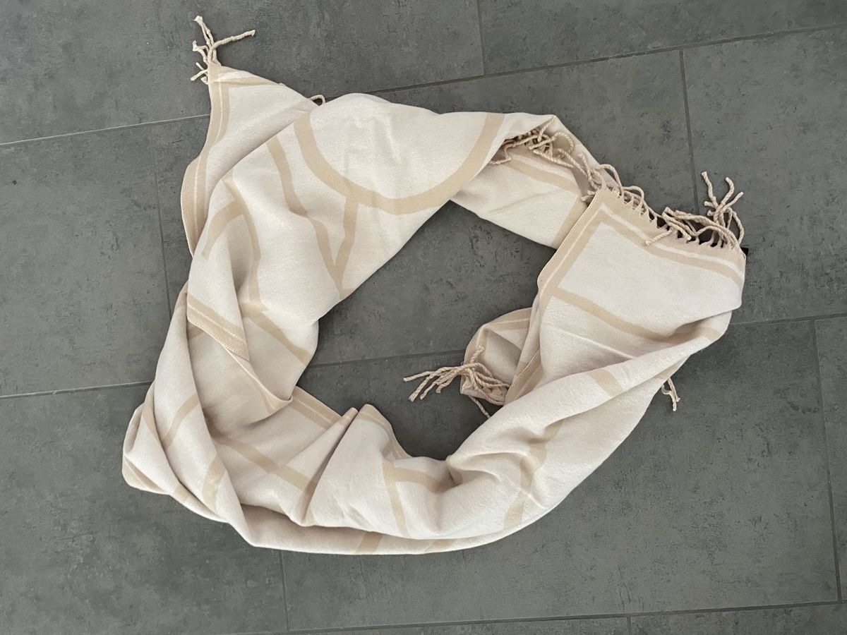 Hallhuber Foulard & Sciarpe: HALLHUBER SCHAL – Nuovo (secondo la descrizione) da Neuenhof venduto da schwogiii 2