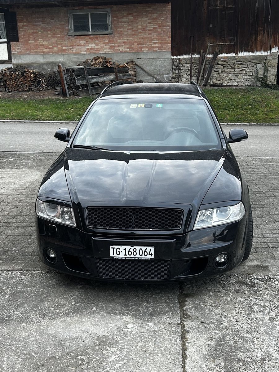 Skoda Automobili: Skoda Octavia RS Kombi – Usato da Birwinken venduto da Swissseller1408