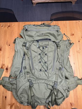 Tasmanian Tiger Rucksack olive neuwertiger Zustand