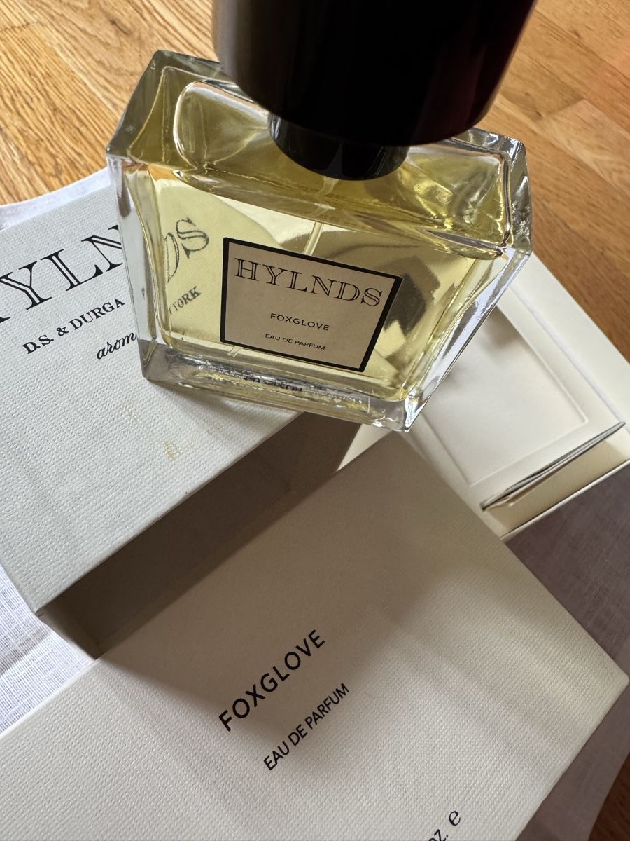 Profumi & Eau de Toilette: Foxglove DS & Durga Eau de Parfum – Usato da Zürich venduto da Loveparfumes 1