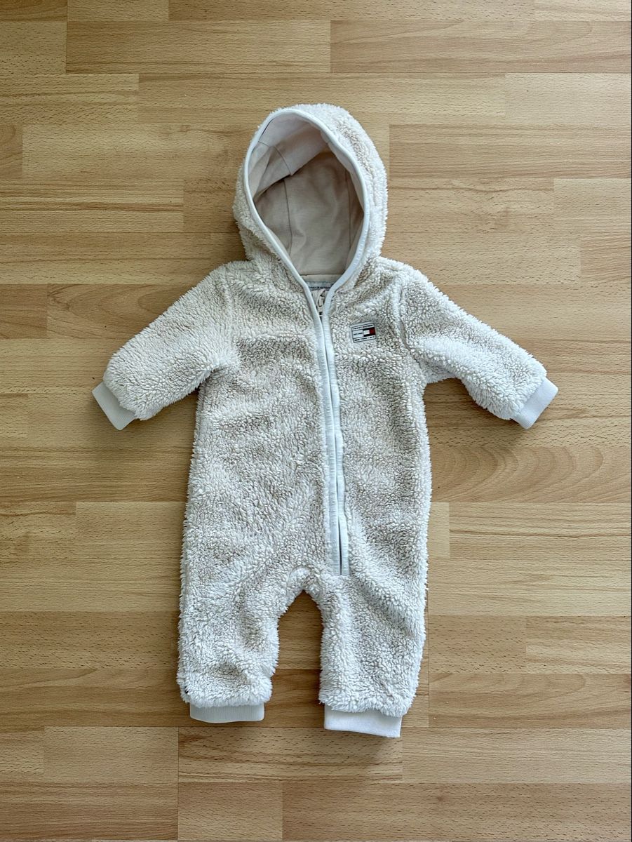 Tommy Hilfiger Pagliaccetti: Combinaison chaude pour bébé 68 Tommy Hilfiger – Nuovo (secondo la descrizione) da Couvet venduto da Aura_aura