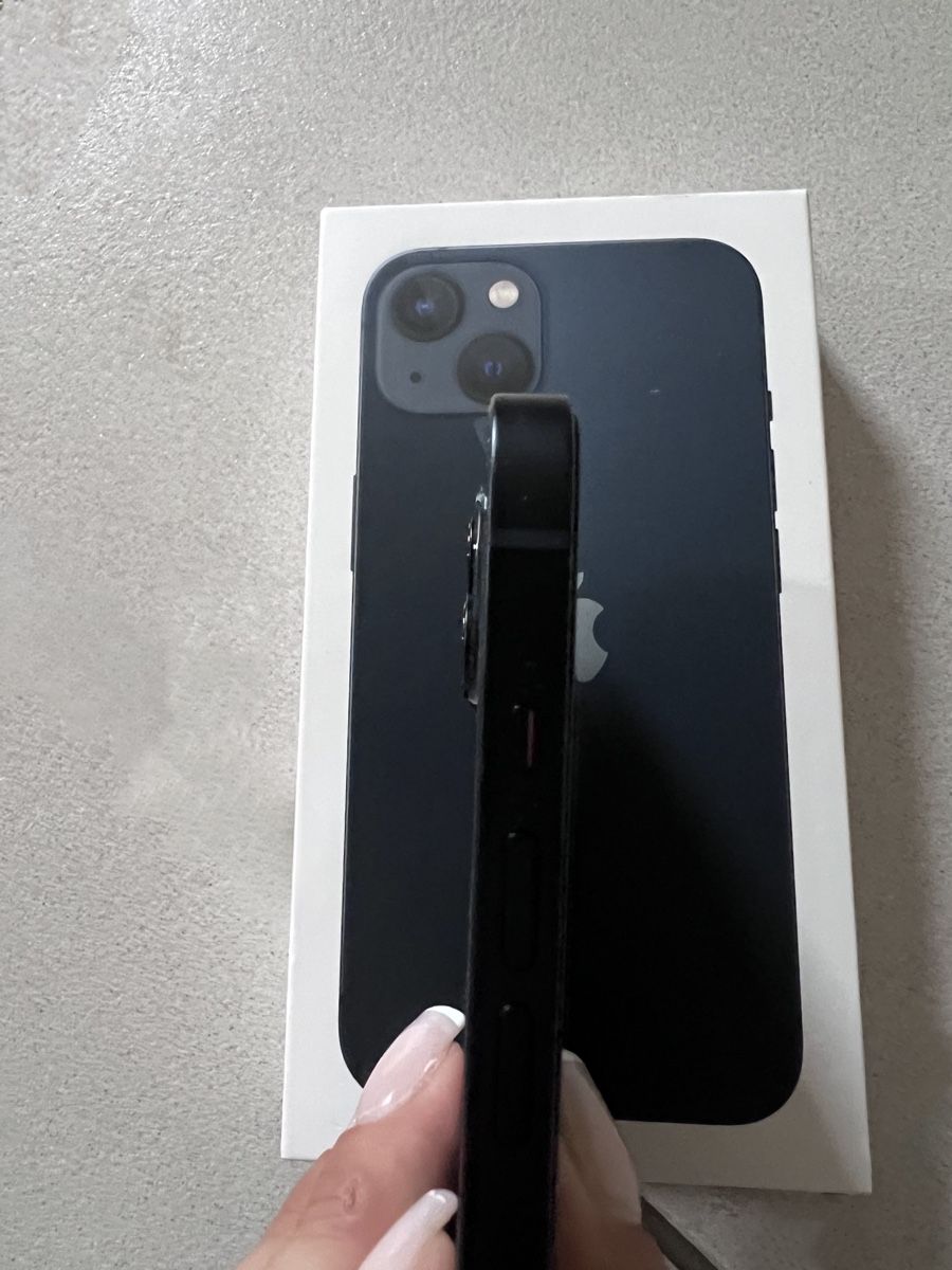 Apple Handys / Smartphones: Apple iPhone 13 128 GB Midnight – Neu (gemäss Beschreibung) aus Meilen von lulagup 2