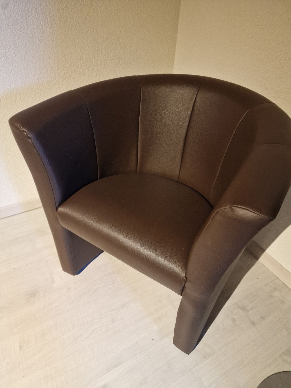 Poltrone: Sessel – Usato da Bilten venduto da Ueli77