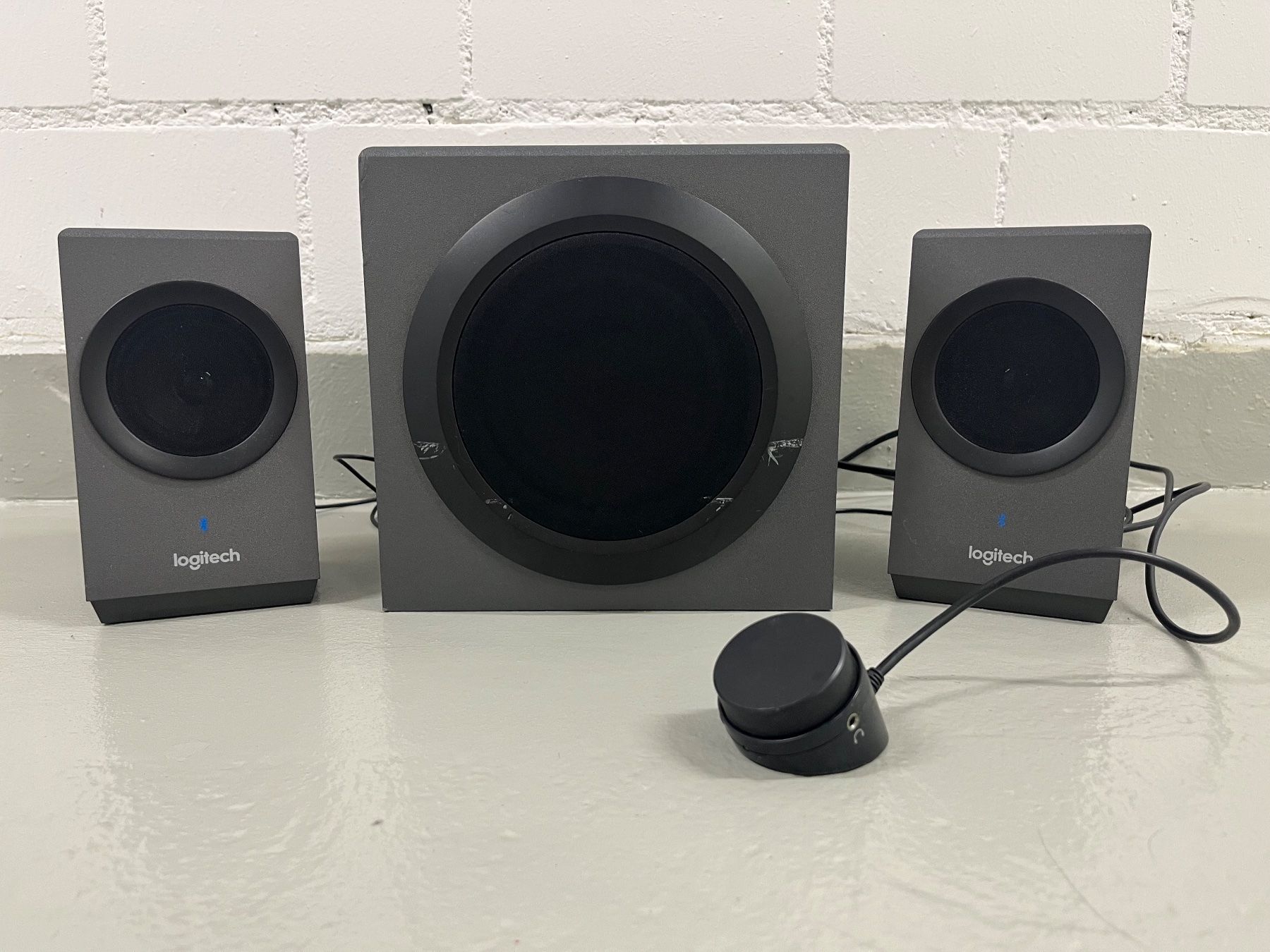 Logitech Lautsprecher: Logitech Z337 Multimedia Speaker – Gebraucht aus Wallisellen von mar_2csj