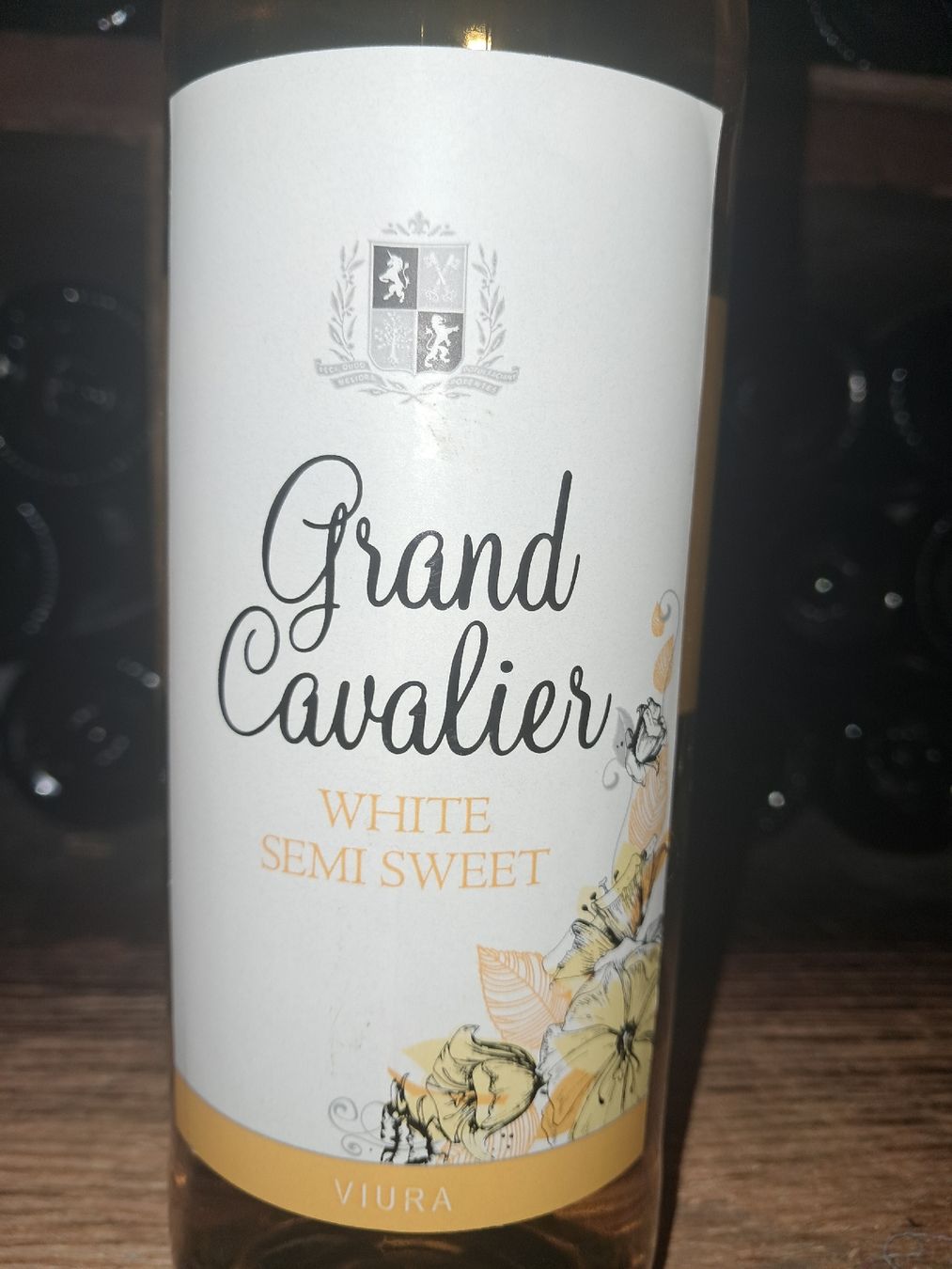 Wein: Grand Cavalier Viura semi sweet – Neu und originalverpackt aus Le locle von juliensaran