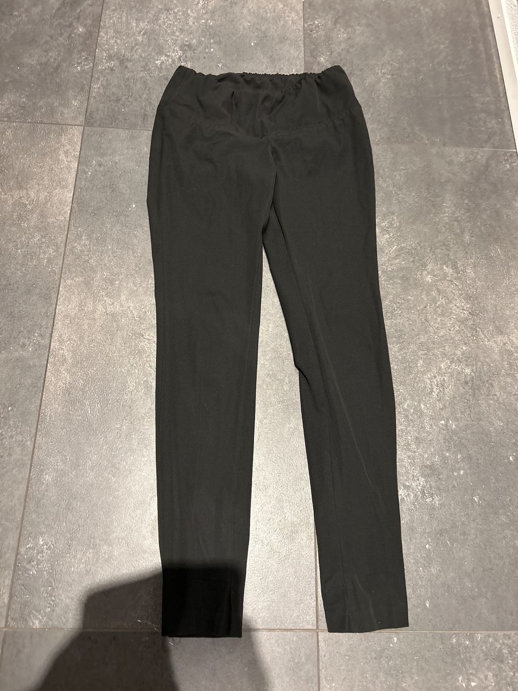 Benetton Hosen: Umstandshose Benetton Gr. 34 – Gebraucht aus Worblaufen von Savanne05