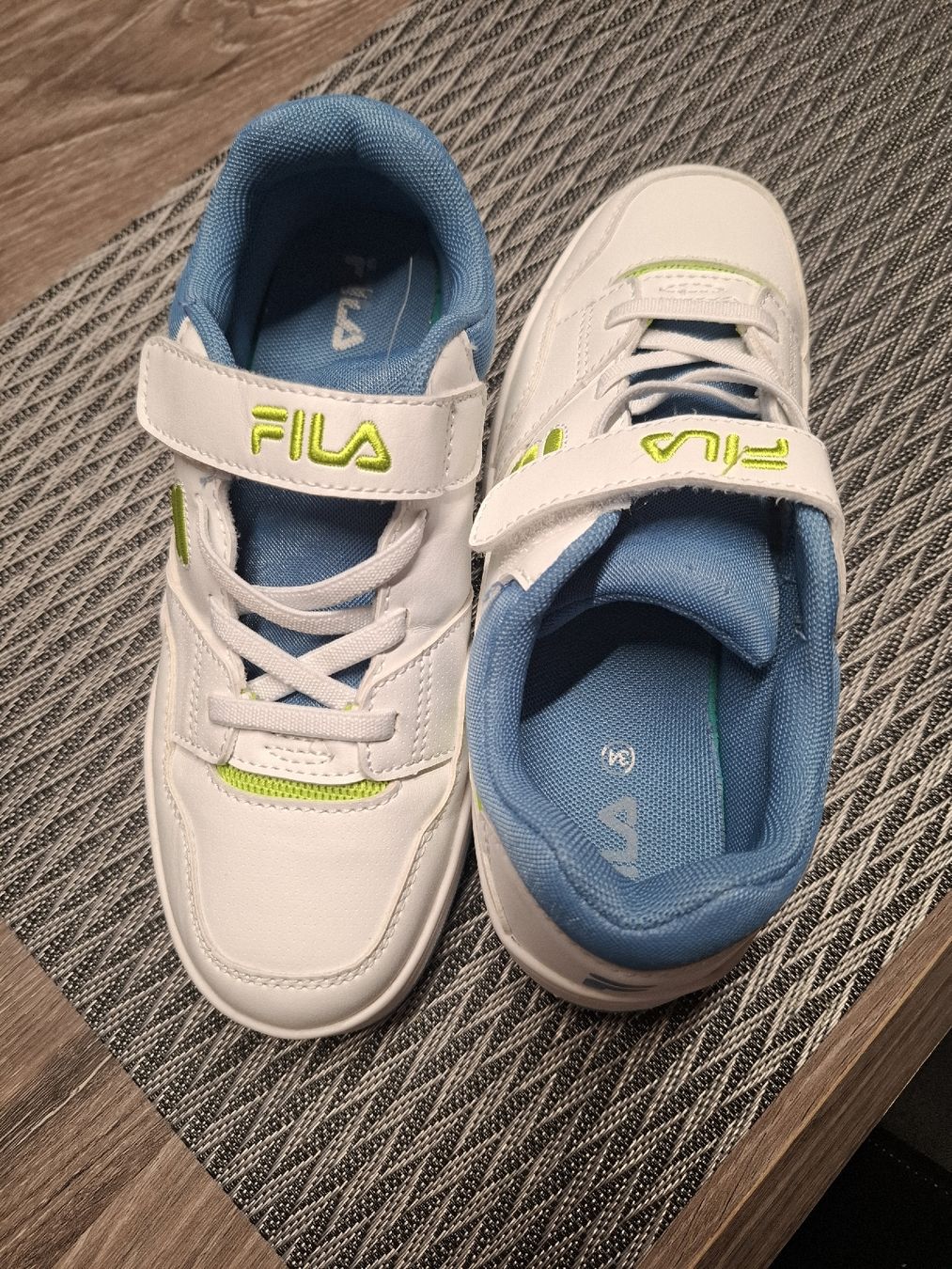 Fila Scarpe da uomo:  FILA Turnschuhe Gr. 34 – Usato da Wuppenau venduto da Gastro-Wuppenau 2