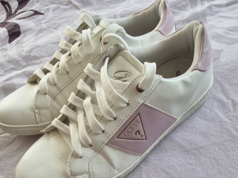 Guess Scarpe da donna: Guess schuhe – Usato da Weite venduto da Quarantino 4