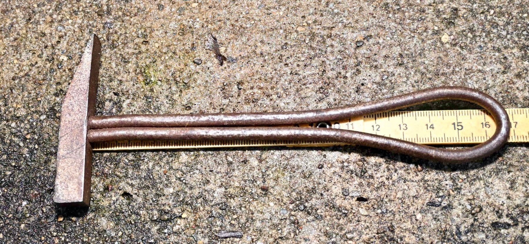 Alle Werkzeuge: cooles altes Metall - Hämmerchen L 17cm – Gebraucht aus Pfaffhausen von mono_rec 1