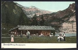 AK Oeschinensee, Sennhütte am Seeufer