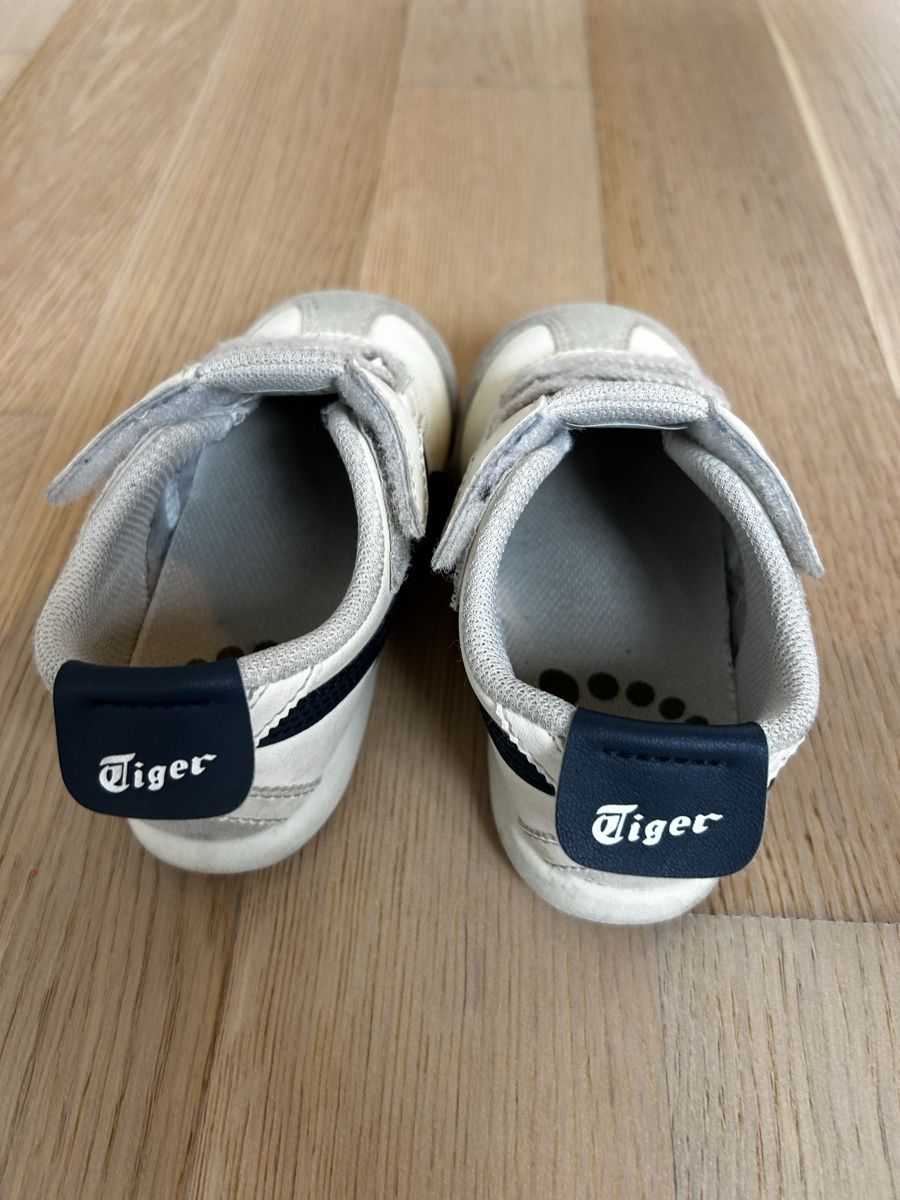 Onitsuka Scarpe per ragazzi: Onitsuka Tiger 25 – Usato da Zürich venduto da cos_b629 3