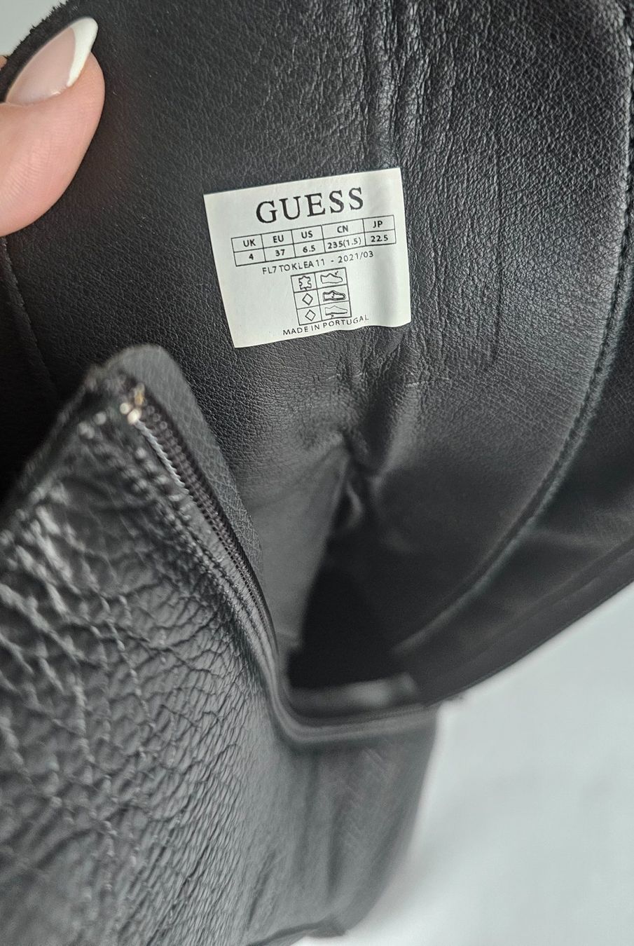 Guess Scarpe da donna: ***GUESS ***Damen Schuhe Gr  37 – Usato da Bronschhofen venduto da David80 9