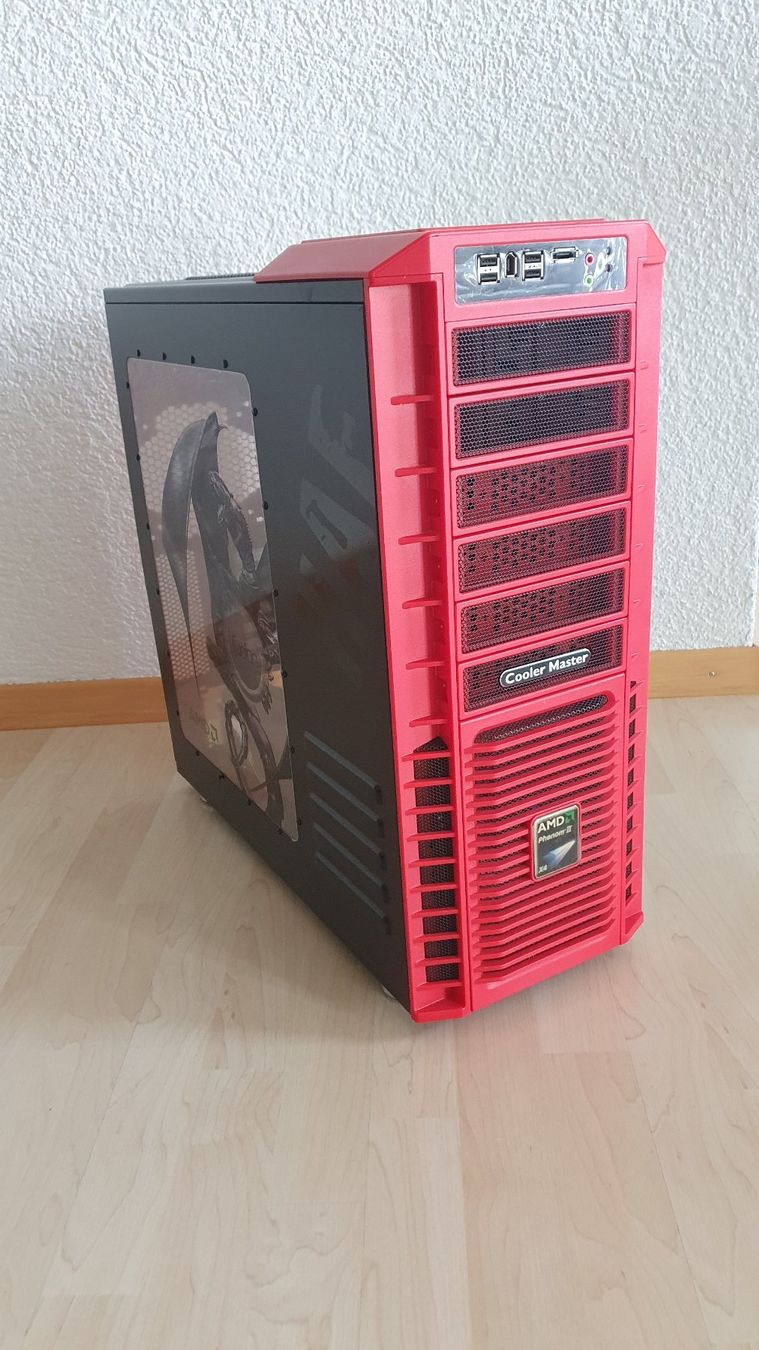 PC: NEUER PC Tower Cooler Master 932 Haf AMD Edition – Usato da Ittigen venduto da Searay