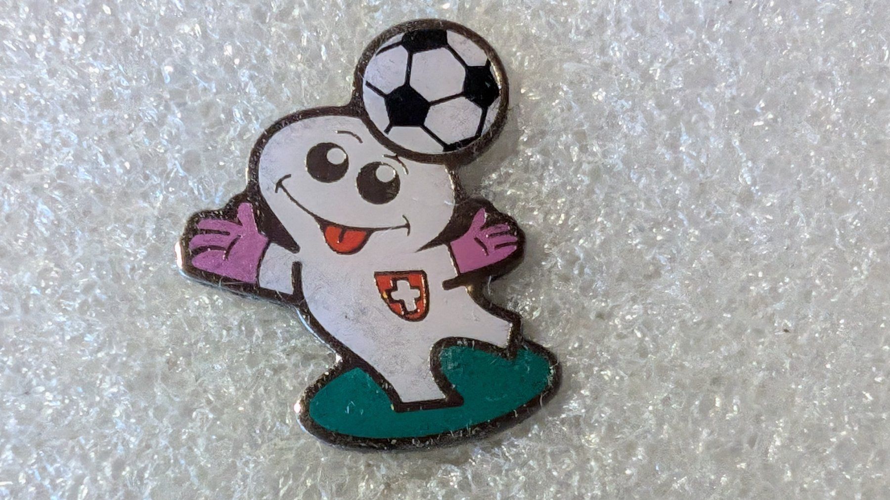 Placchette & Badge: Ansteckpin 225: Maga Bio – Usato da Oppligen venduto da Pin-Fall-Shop