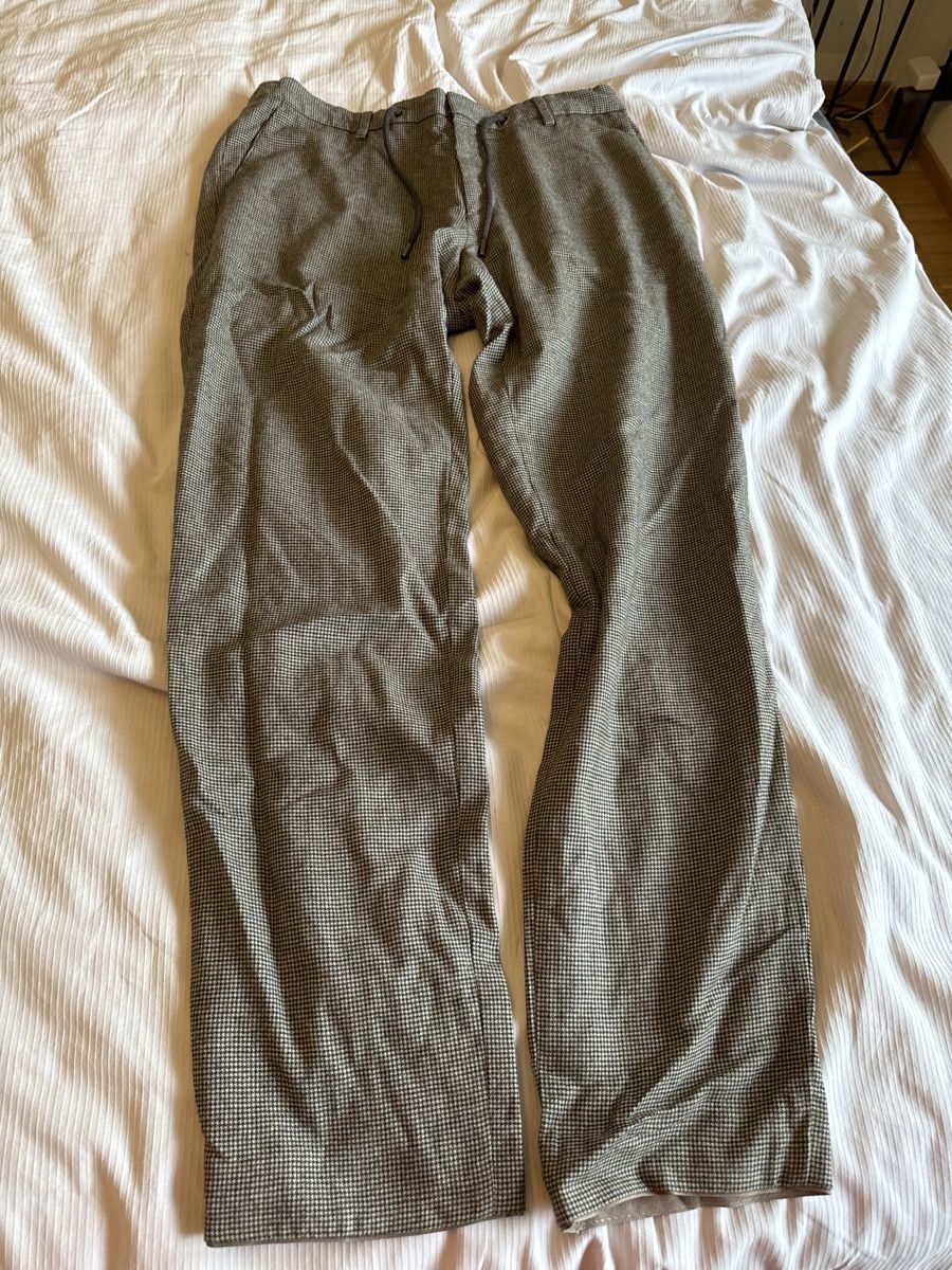 Pantaloni: Hugo Boss – Usato da Menzingen venduto da Dali2504