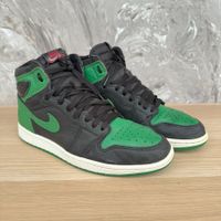 Air Jordan 1 Retro High OG "Pine Green 2.0"