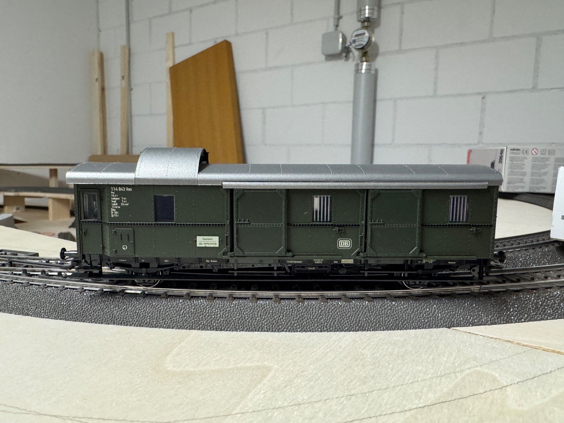 Märklin Modellini di ferrovie: Märklin 4315 Gepäckwagen DB H0 – Usato da Uetikon am See venduto da ZueriTB