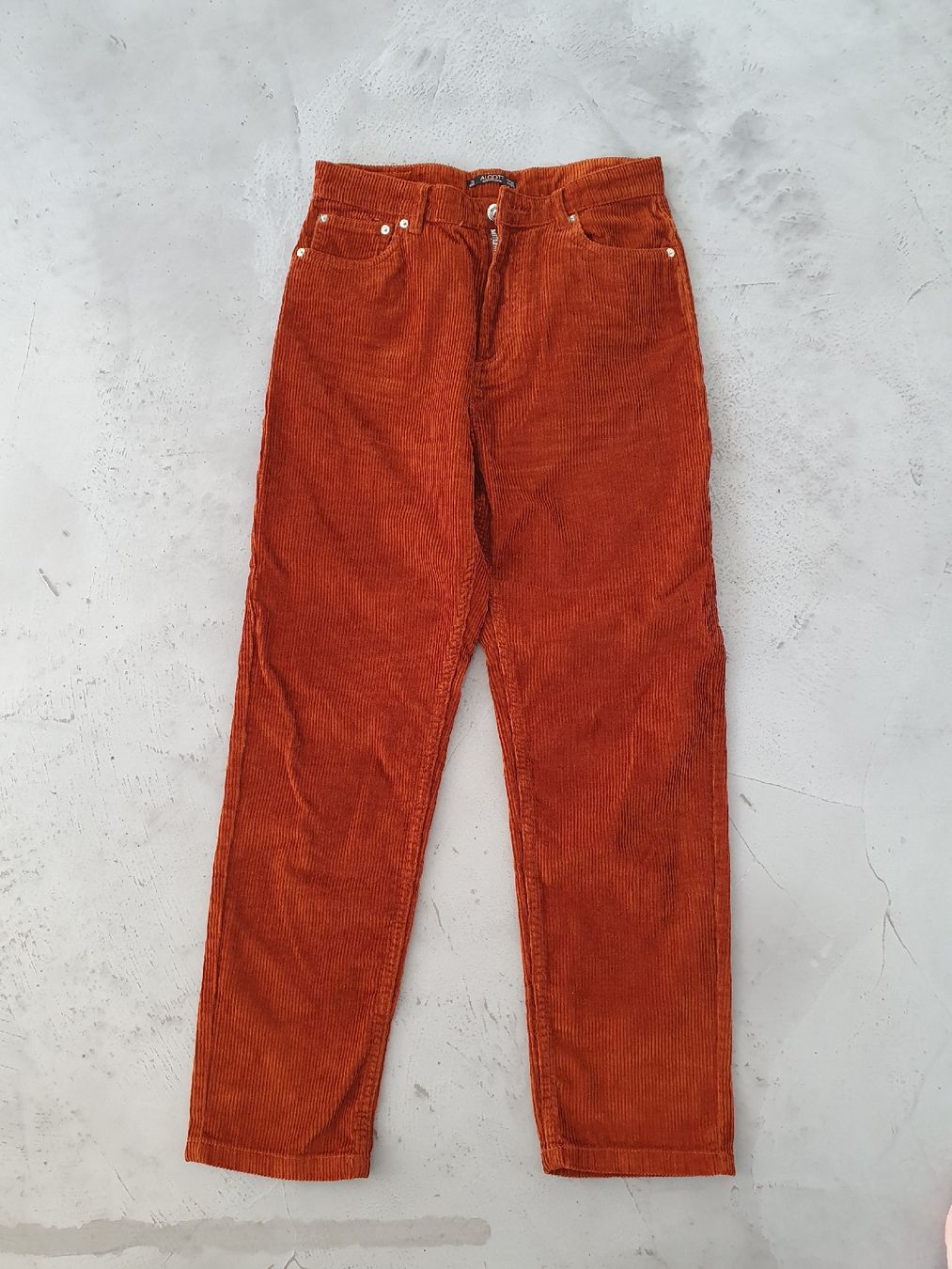 Pantaloni: Manchester Hose, 36 – Usato da Steinach venduto da Xamax18