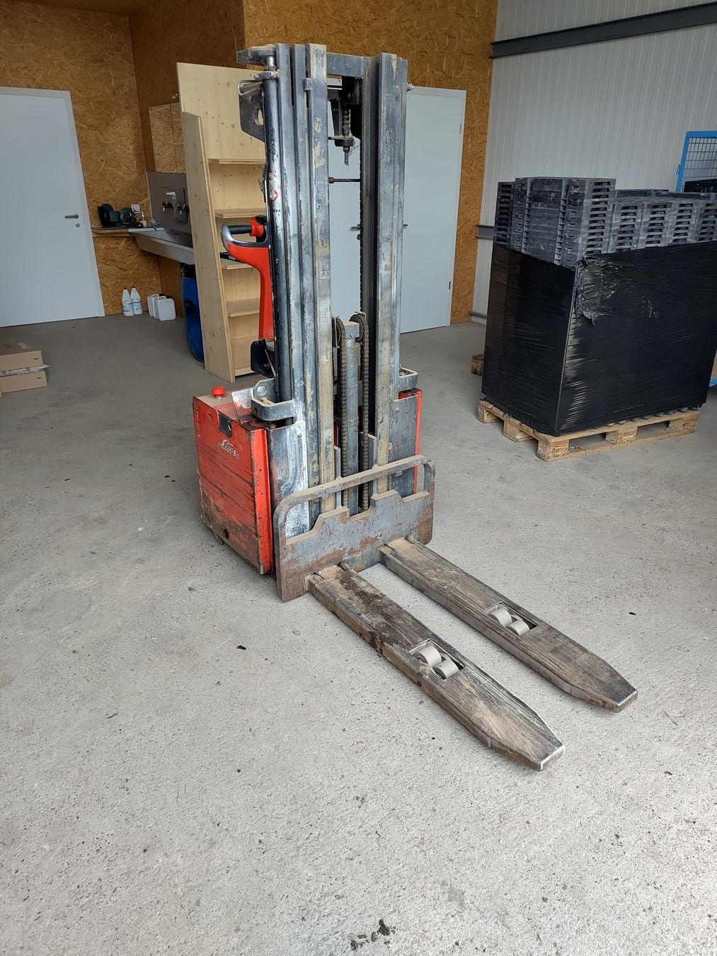 Linde Carrelli elevatori e a forche: Linde L12 2 stk – Difettoso da Muri AG venduto da raruar 1