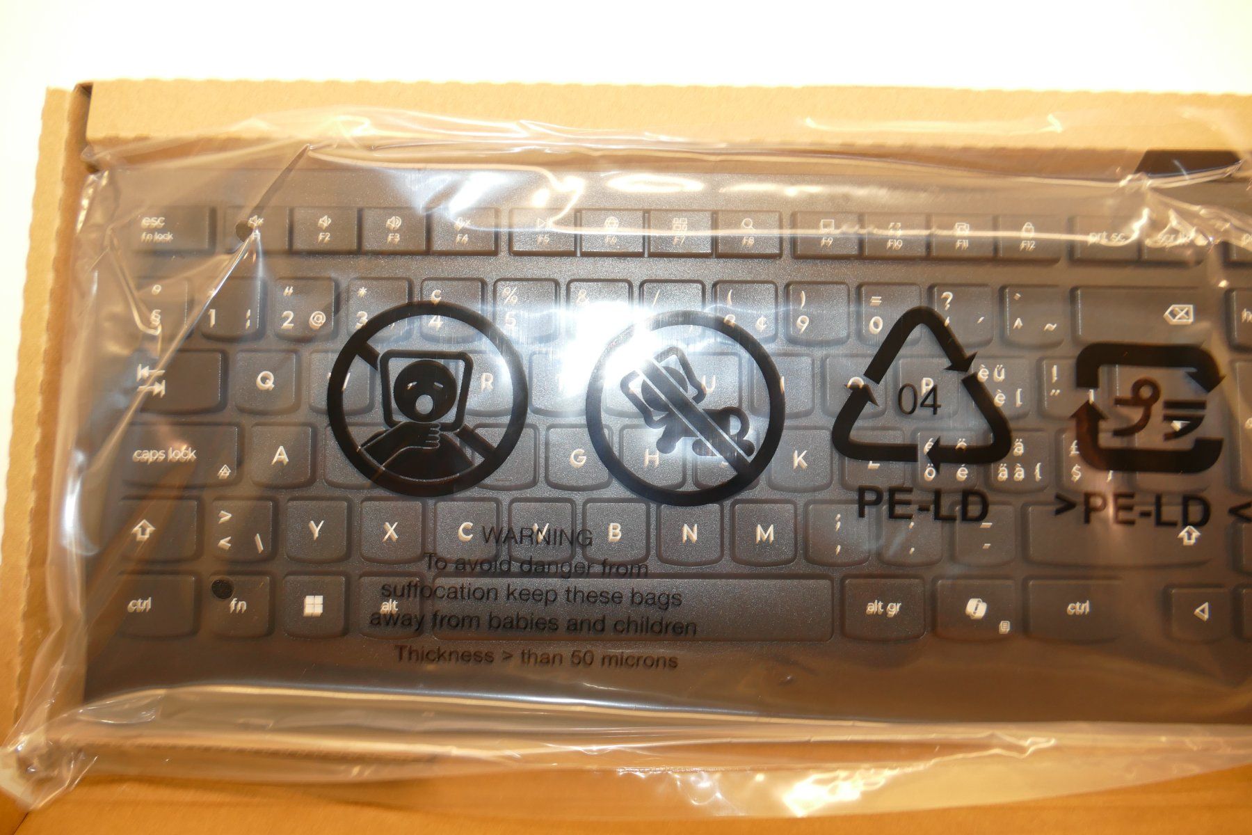 Lenovo Tastaturen: Lenovo: Computer Keyboard schwarz – Neu und originalverpackt aus Niederhasli von Flash32 1