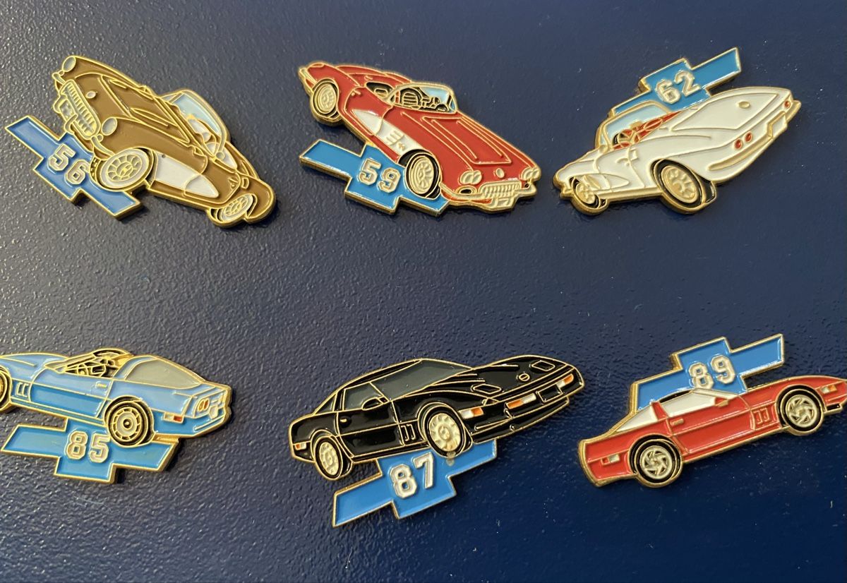 Chevrolet Plaketten & Abzeichen: CORVETTE 20 Pin‘s – Neu (gemäss Beschreibung) aus Oftringen von Studich 3