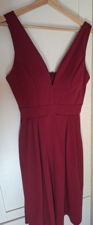 Abendkleid dunkelrot ärmellos wie neu von Wal G Grösse L