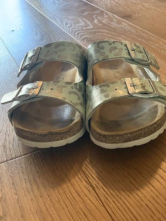Scarpe per ragazzi: Biolife Finken Hausschuhe Grösse 35 – Usato da Oberlunkhofen venduto da weininchen 4