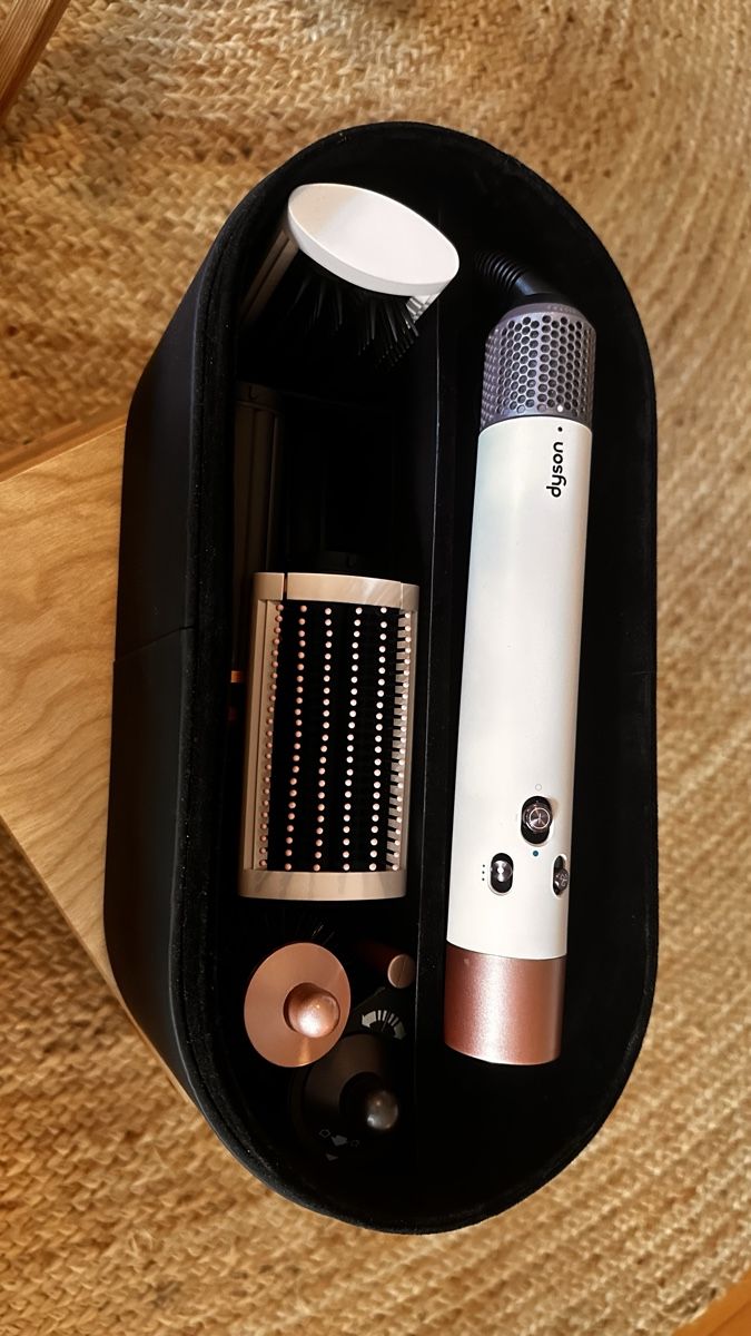 Dyson Piastre & Arricciacapelli: Dyson Airwrap Multi-Haarstyler Complete long HS-05 – Usato da Matzingen venduto da Steffiiiiiiiiii 3