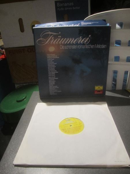 Dischi in vinile: Träumerei Die schönsten romantischen Melodien – Usato da Zürich venduto da Motzkuh