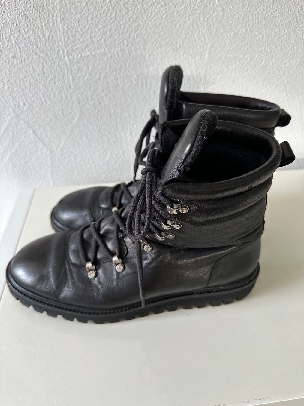 Massimo Dutti Scarpe da donna: Schwarze Winterschuhe Massimo Dutti 39 – Usato da Uster venduto da Monika_OB 8