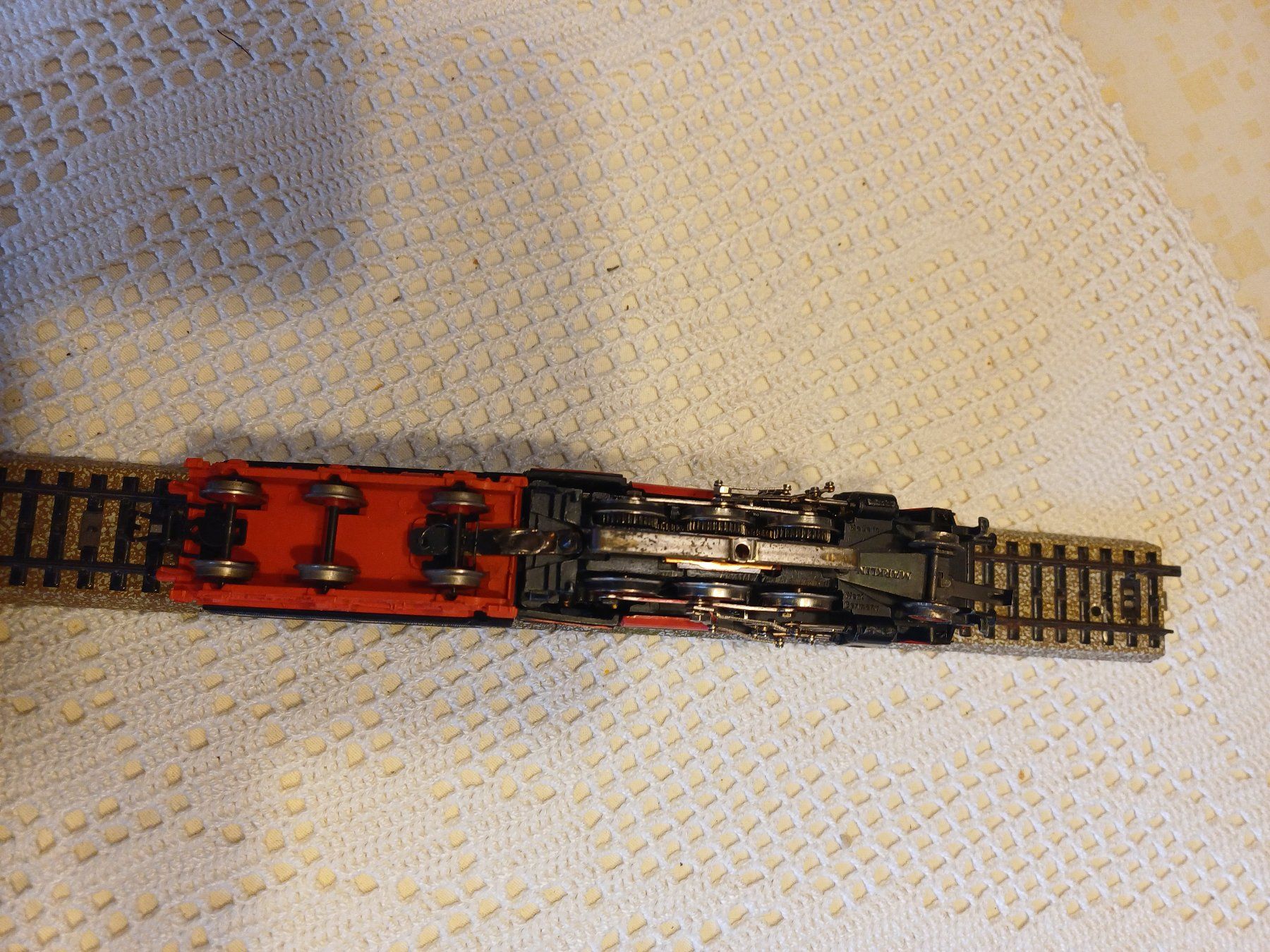 Märklin Modelleisenbahnen: Märklin Dampflok mit Piko Tender – Gebraucht aus Untersiggenthal von sch_k8s2 5
