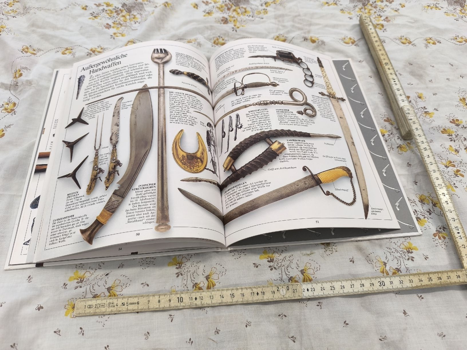 Libri: Buch..Waffen & Rüstungen – Usato da Cama venduto da anto_a 6