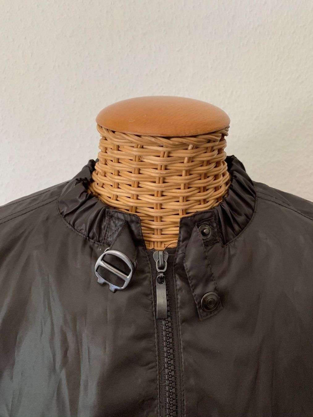 Zara Jacken: ZARA - Jacke dunkelbraun M – Gebraucht aus Zürich von Diazaio 2