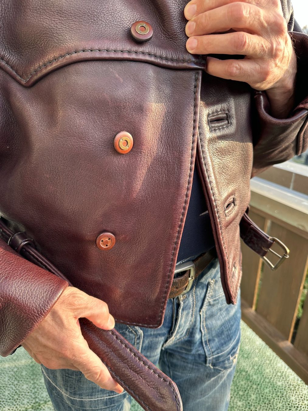 Giacche: Edle Lederjacke, braun-bordeauxrot, Einzelanfertigung M – Usato da Gümmenen venduto da FelizitasHermann 9